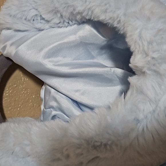 Hello Kitty and Friends faux fur coat size M NWT - Picture 14 of 14